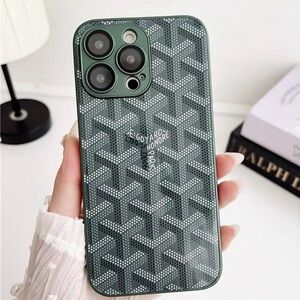 Green Patterned Phone Case iPhone Case 16 Pro Max